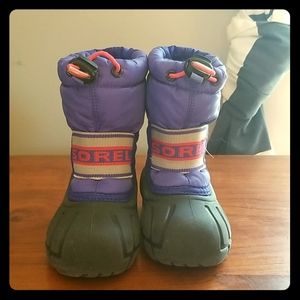 Toddler snow boots